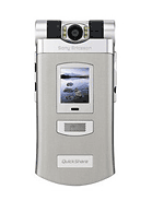 Best available price of Sony Ericsson Z800 in Peru